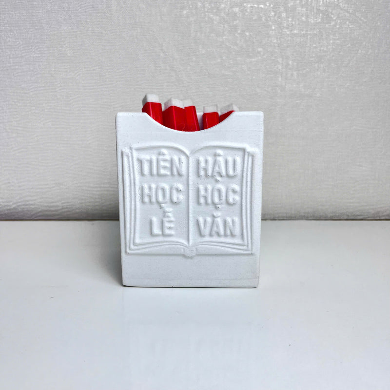 "Tiên Học Lễ, Hậu Học Văn" Concrete Pen Holder