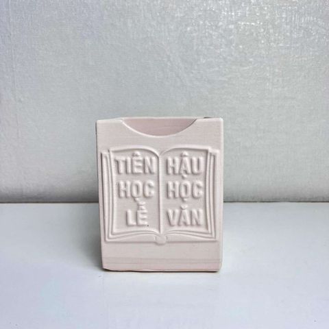 "Tiên Học Lễ, Hậu Học Văn" Concrete Pen Holder