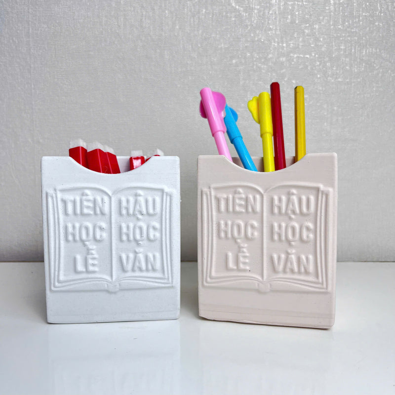"Tiên Học Lễ, Hậu Học Văn" Concrete Pen Holder