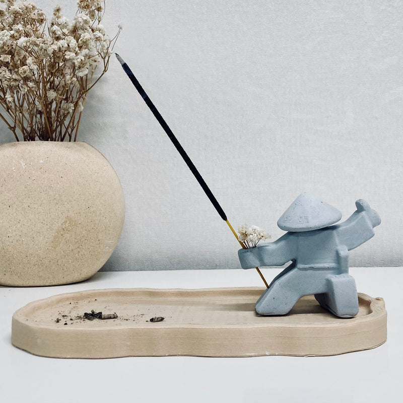 Minimalist Samurai Incense Holder Set