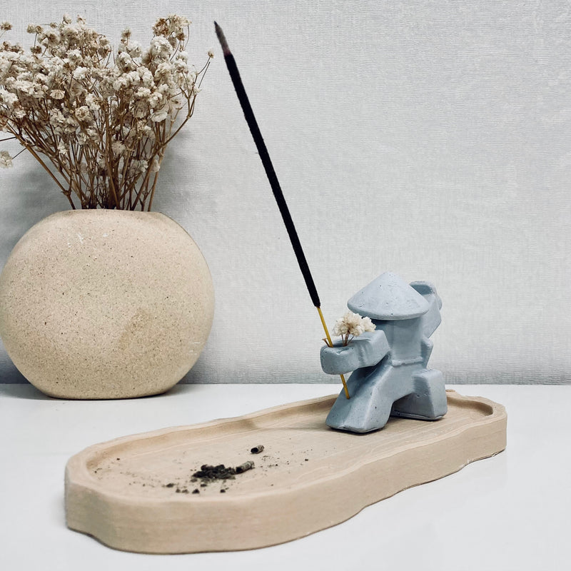 Minimalist Samurai Incense Holder Set