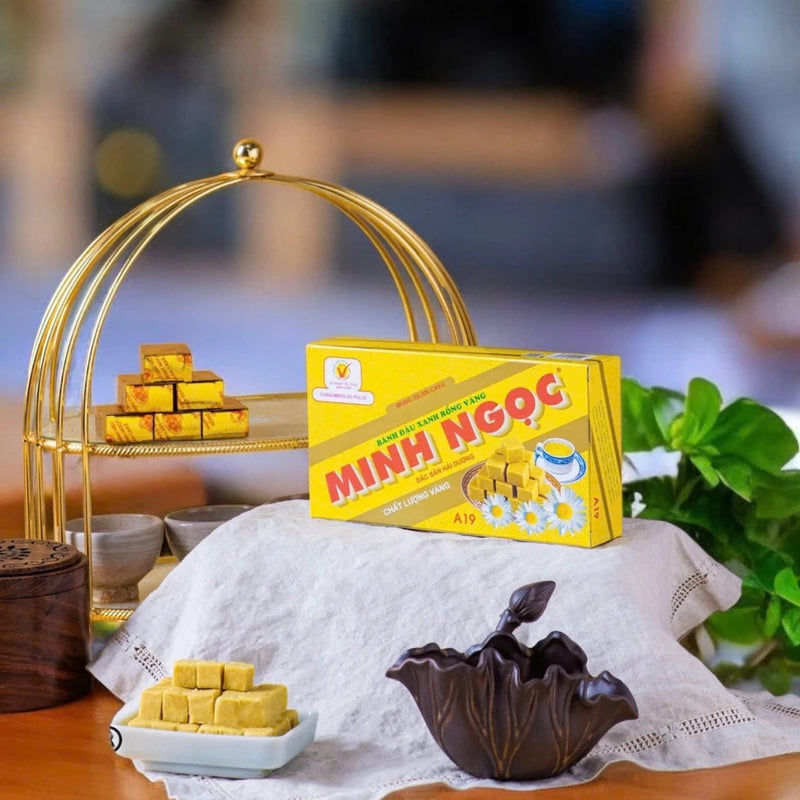 Vietnamese mung bean cake