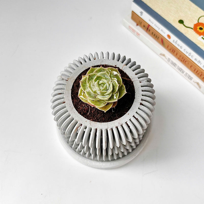 Concrete 3-tier spiral planter