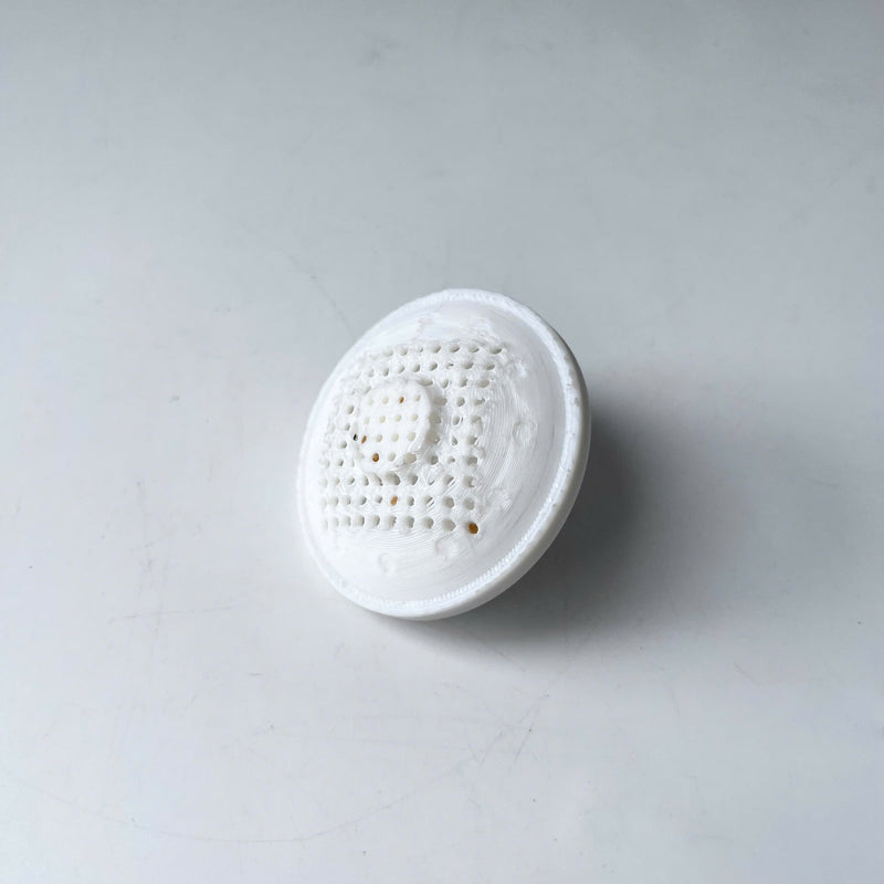 Feed your fish the fun way – with the UFO, Safe Plastic for Aquariums
