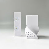 Fish Feeder With Strong Suction Cups - Adjustable Depth - Safe Plastic For Aquariums