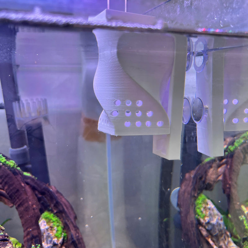 Fish Feeder With Strong Suction Cups - Adjustable Depth - Safe Plastic For Aquariums