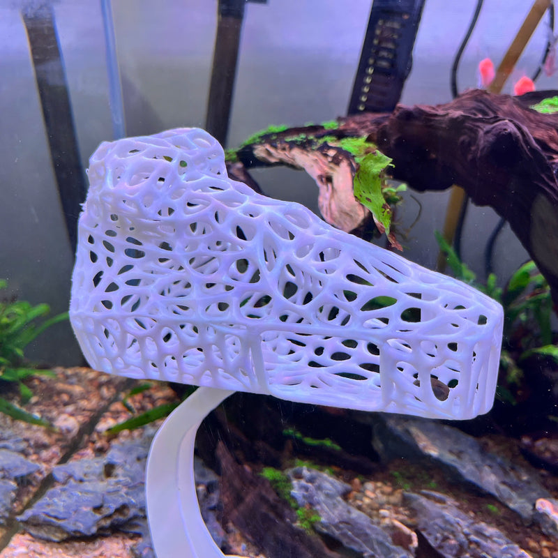 Tunnel Hide for Fish – Comes with Stand – Safe Plastic For Aquariums (Spaceship)