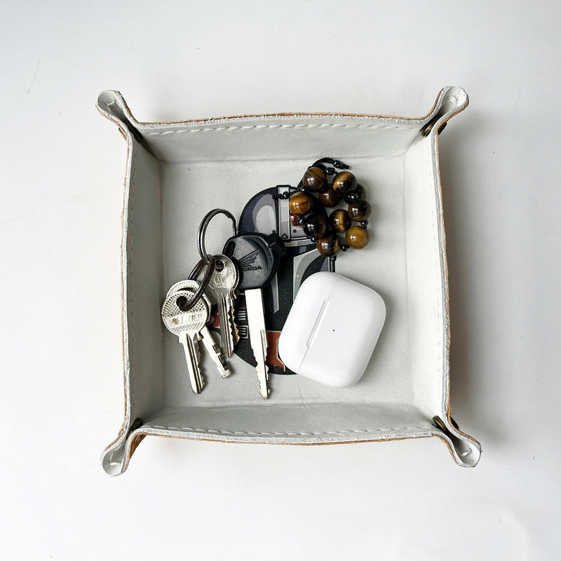 Engraved Leather Tray – Snap Corners – Compact & Unique