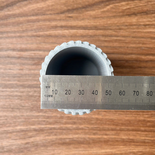 Protective Sleeve for Spice Jar - Shock-Resistant  - Knurled Texture for Easy Handling