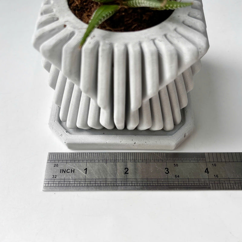 Square-Twisted Plant Pot – Indoor/Outdoor Decor – Durable Material