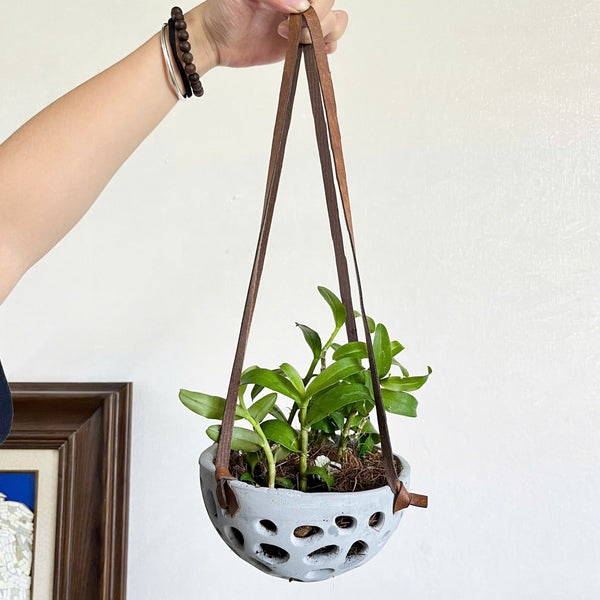 Pot for Orchids (with hanger)